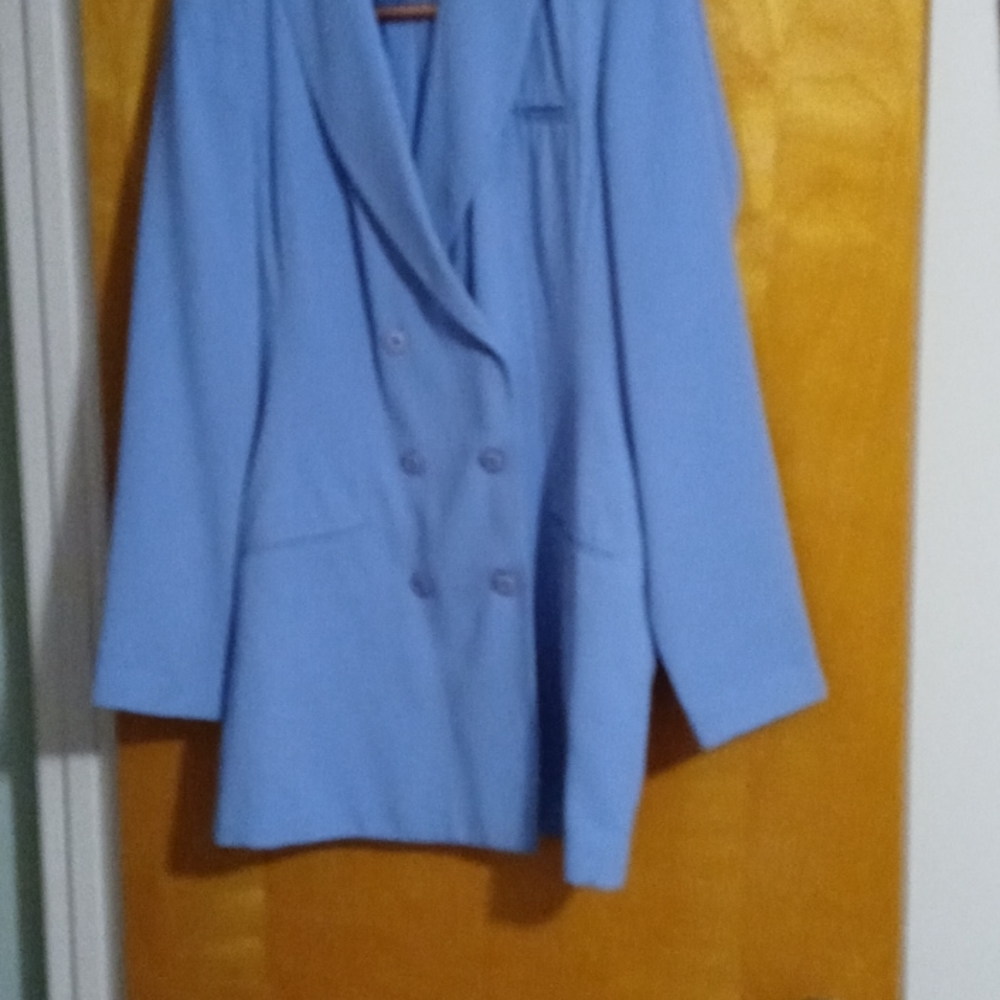 Suit